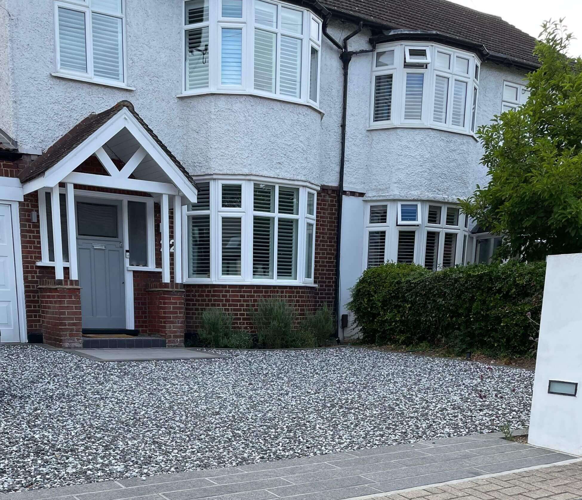 Shingle Driveway Installers Southwark SE1